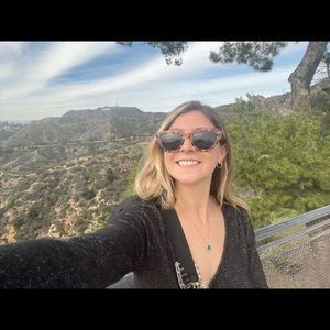 Meet your Posher, Marissa